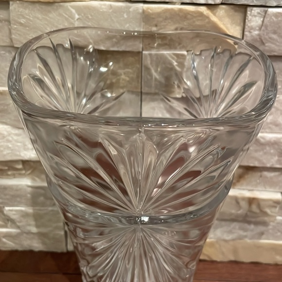 Bombay Tall Glass Vase - Picture 2 of 5